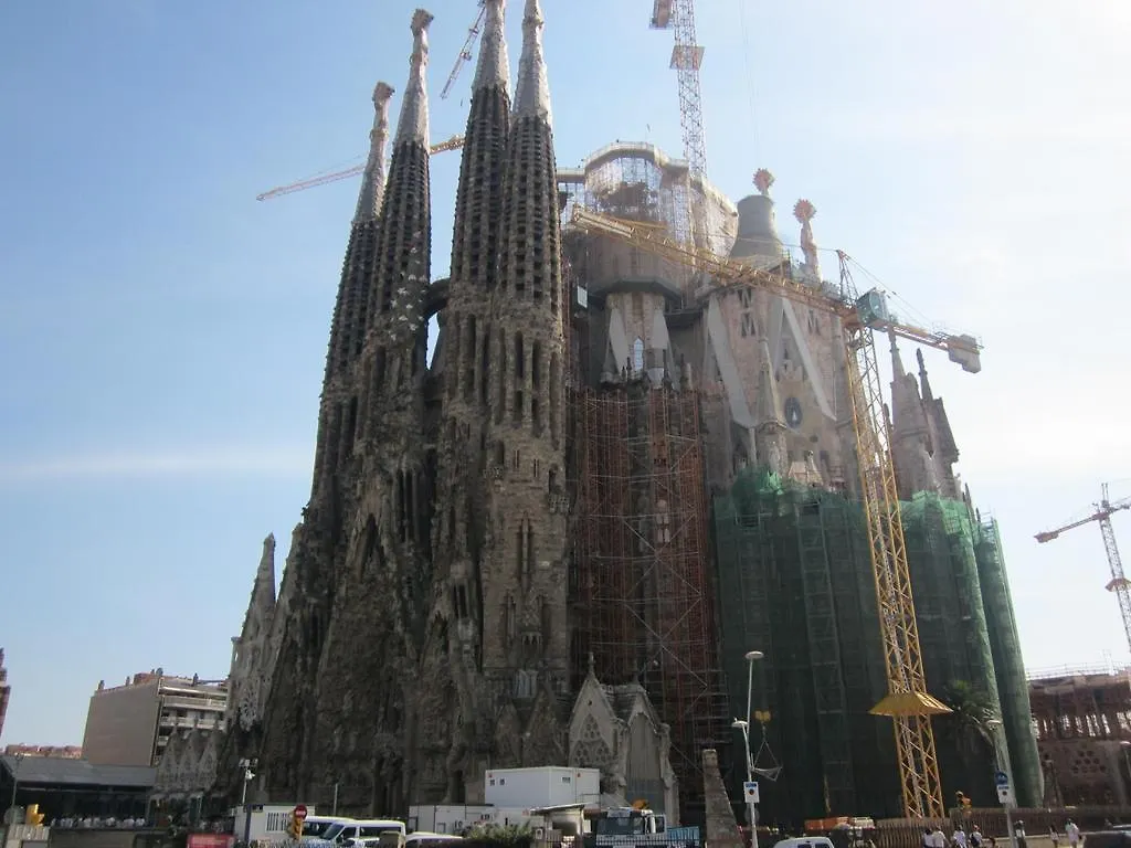 Barcelona Rooms Rent 0*,  İspanya