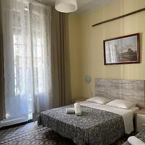  Casa de hóspedes Mariarooms